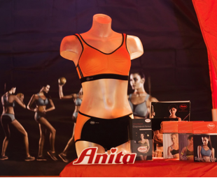 Событие • Anita active на Kharkiv Grand Prix Night Run Событие • Anita active на Kharkiv Grand Prix Night Run
